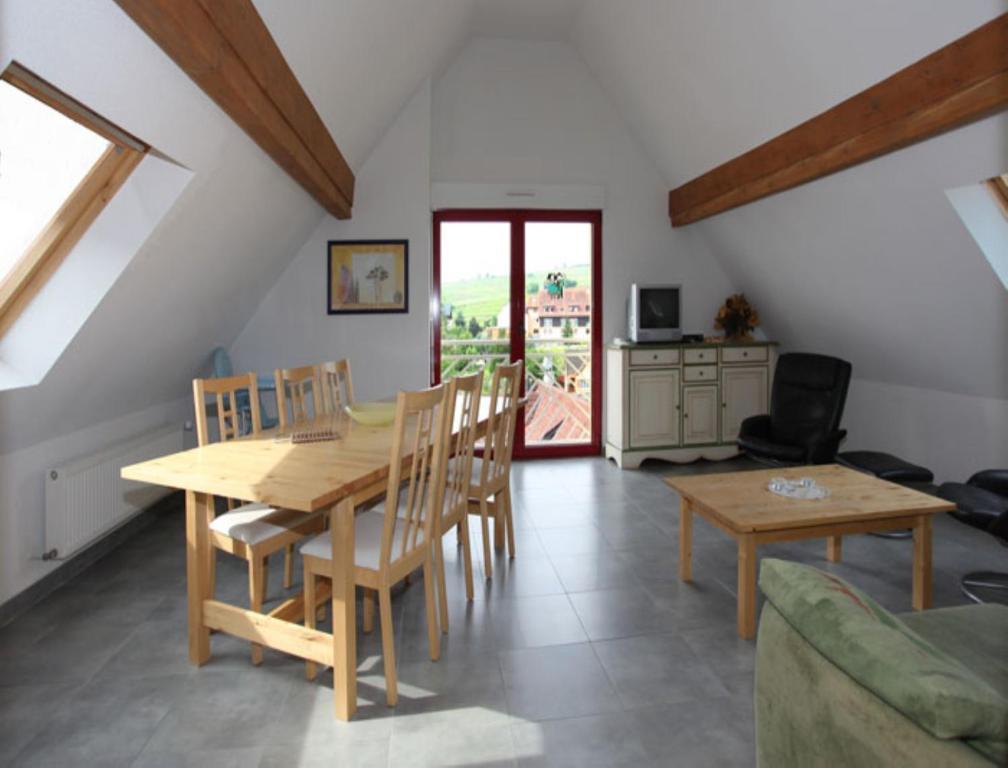 La Maison Du Vignoble Apartment *